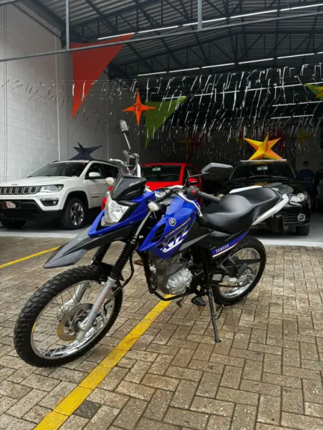 YAMAHA XTZ 150 Crosser Z, Foto 1