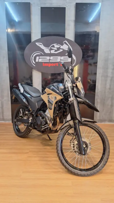 YAMAHA XTZ 250 LANDER, Foto 1