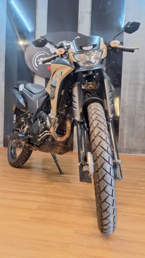 YAMAHA XTZ 250 LANDER, Foto 7