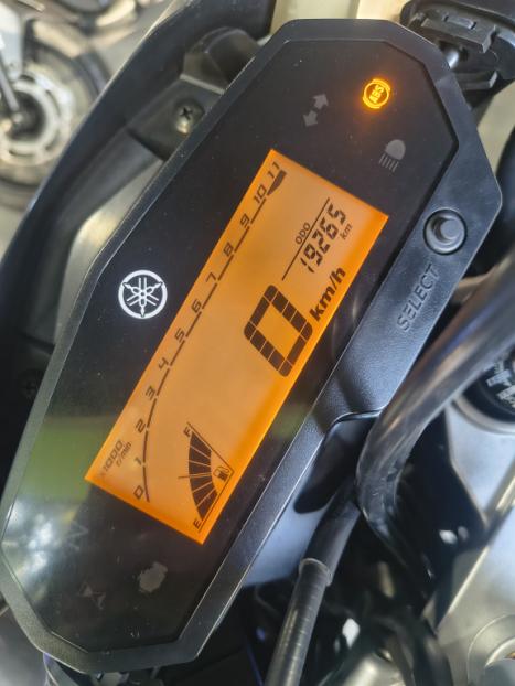 YAMAHA XTZ 250 LANDER, Foto 4