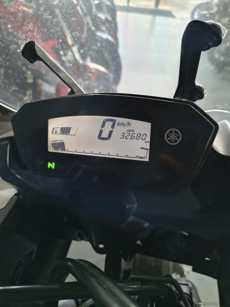YAMAHA XTZ 250 TENER�, Foto 2