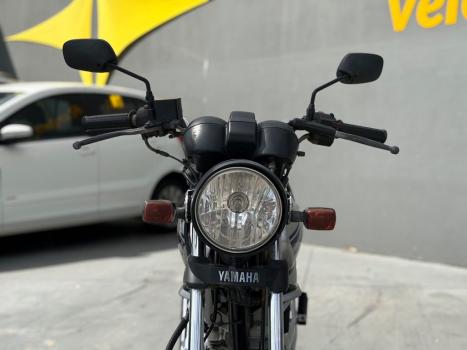 YAMAHA YBR 125 ED, Foto 4