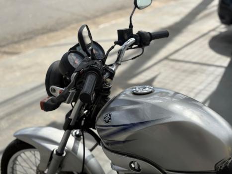YAMAHA YBR 125 ED, Foto 6