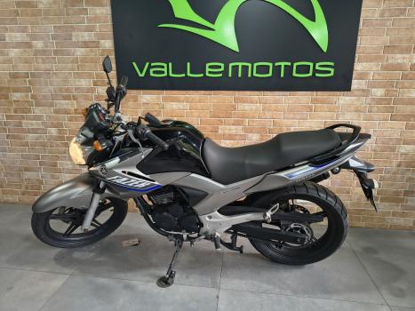 YAMAHA YS Fazer 250 , Foto 6