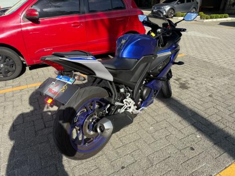 YAMAHA YZF R15 150 ABS, Foto 6