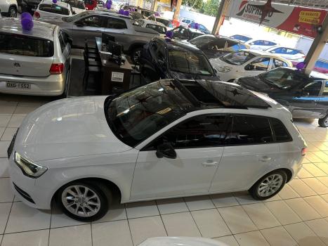 AUDI A3 Sedan 1.4 16V 4P TFSI S-TRONIC AUTOMTICO, Foto 7