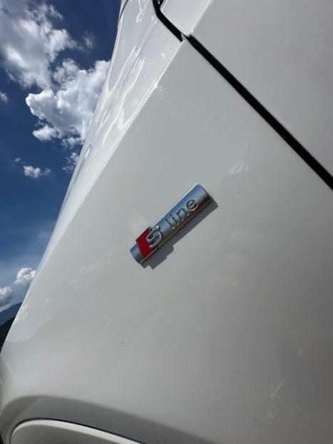 AUDI Q3 1.4 4P FLEX TFSI AMBIENTE S-TRONIC AUTOMTICO, Foto 3