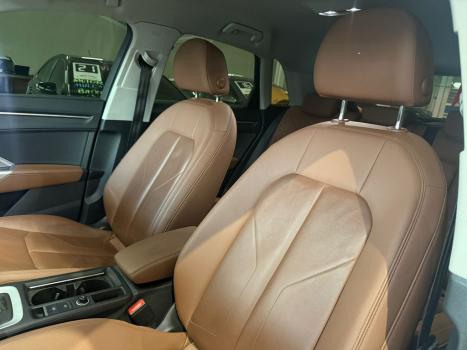 AUDI Q3 1.4 4P TFSI FLEX PRESTIGE PLUS S-TRONIC AUTOMTICO, Foto 5