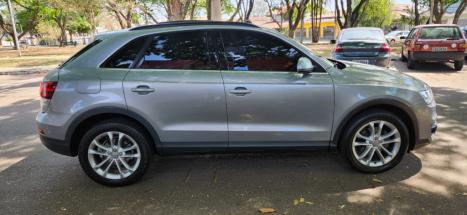 AUDI Q3 2.0 4P TFSI AMBIENTE QUATTRO S-TRONIC AUTOMTICO, Foto 5
