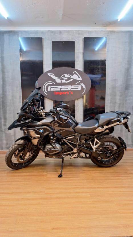 BMW R 1250 GS TRIPLE BLACK, Foto 3