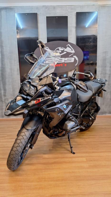 BMW R 1250 GS TRIPLE BLACK, Foto 2