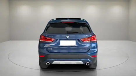 BMW X1 2.0 16V 4P SDRIVE 20I ACTIVEFLEX TURBO AUTOMTICO, Foto 4