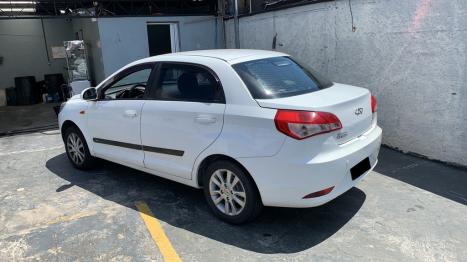 CHERY Celer Sedan 1.5 16V 4P FLEXFUEL, Foto 3