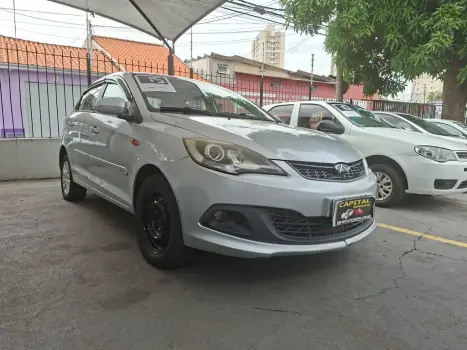 CHERY Celer Sedan 1.5 16V 4P FLEXFUEL, Foto 5