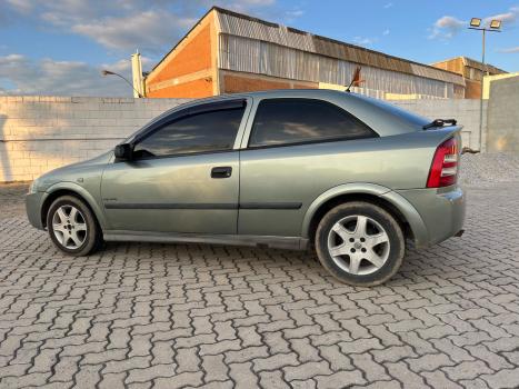 CHEVROLET Astra Hatch 2.0, Foto 2
