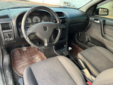 CHEVROLET Astra Hatch 2.0, Foto 9