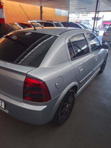 CHEVROLET Astra Hatch 2.0 4P, Foto 3