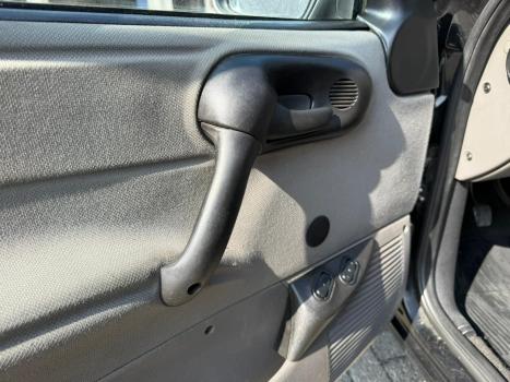 CHEVROLET Classic Sedan 1.0 4P, Foto 15