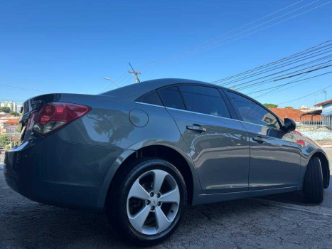 CHEVROLET Cruze Sedan 1.8 16V 4P LT ECOTEC FLEX AUTOMTICO, Foto 2