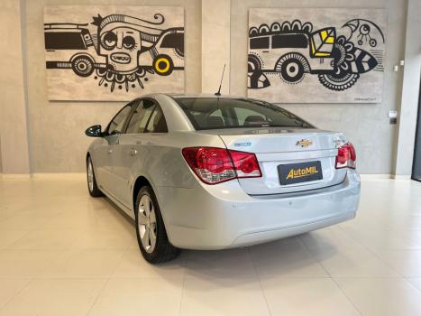 CHEVROLET Cruze Sedan 1.8 16V 4P LT ECOTEC FLEX, Foto 2