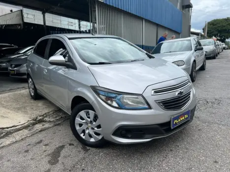 CHEVROLET Onix Hatch 1.4 4P FLEX LT, Foto 1