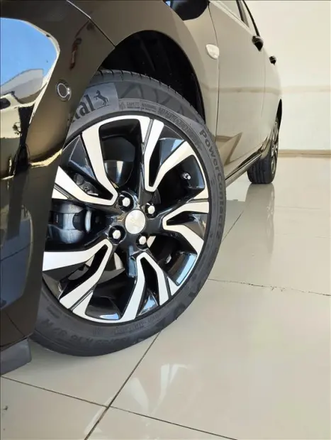 CHEVROLET Onix Hatch 1.0 12V 4P FLEX PREMIER TURBO AUTOMTICO, Foto 9