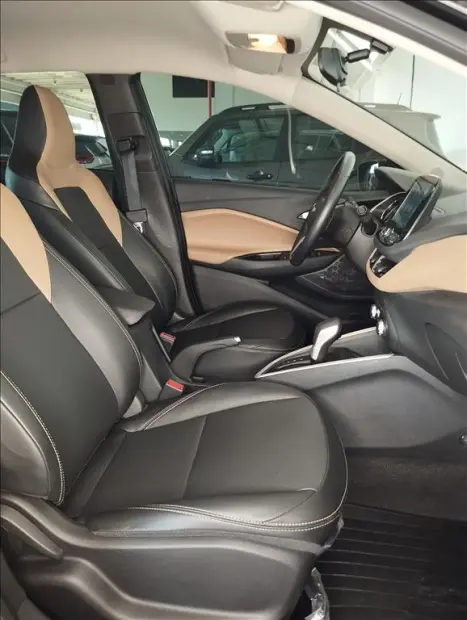 CHEVROLET Onix Hatch 1.0 12V 4P FLEX PREMIER TURBO AUTOMTICO, Foto 11