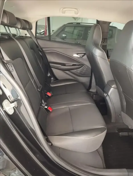 CHEVROLET Onix Hatch 1.0 12V 4P FLEX PREMIER TURBO AUTOMTICO, Foto 18