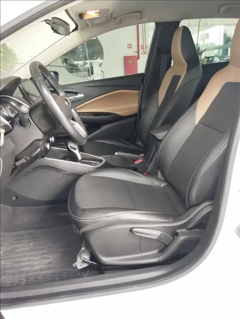 CHEVROLET Onix Hatch 1.0 12V 4P FLEX PREMIER TURBO AUTOMTICO, Foto 10