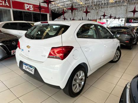 CHEVROLET Onix Hatch 1.4 4P FLEX LT, Foto 4