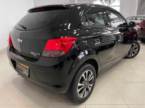 CHEVROLET Onix Hatch 1.4 4P FLEX LTZ AUTOMTICO, Foto 2