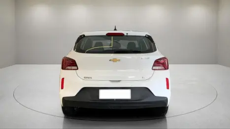 CHEVROLET Onix Hatch 1.0 12V 4P FLEX TURBO AUTOMTICO, Foto 4