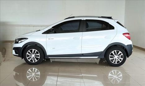 CHEVROLET Onix Hatch 1.4 4P FLEX ACTIV AUTOMTICO, Foto 3
