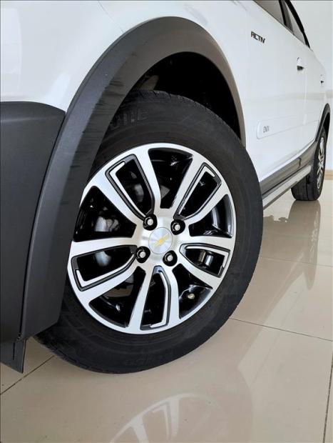 CHEVROLET Onix Hatch 1.4 4P FLEX ACTIV AUTOMTICO, Foto 8