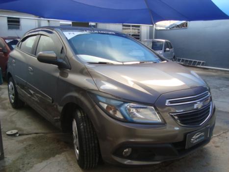 CHEVROLET Onix Hatch 1.4 4P FLEX LT, Foto 2