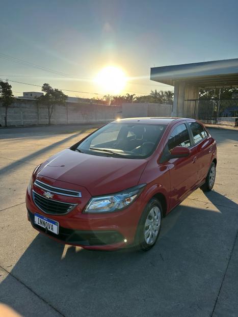 CHEVROLET Onix Hatch 1.4 4P FLEX LT, Foto 2