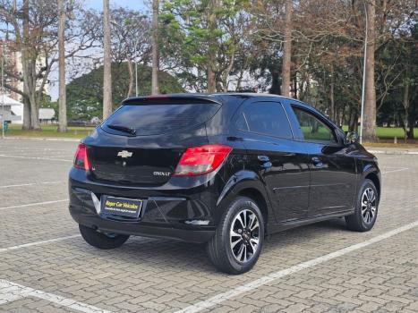 CHEVROLET Onix Hatch 1.4 4P FLEX LT, Foto 8