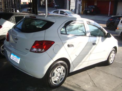CHEVROLET Onix Hatch 1.0 4P FLEX LT, Foto 2