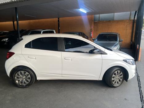 CHEVROLET Onix Hatch 1.0 4P FLEX JOY BLACK, Foto 5