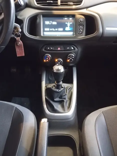CHEVROLET Onix Hatch 1.4 4P FLEX ACTIV, Foto 9