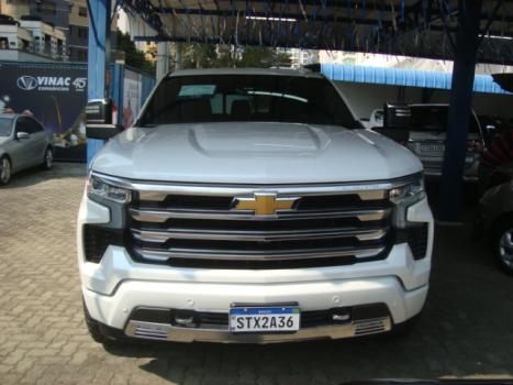 CHEVROLET Silverado 6.0 V8 VORTEC CABINE DUPLA FLEXFUEL HIGH COUNTRY 2500HD 4WD AUTOMTICO, Foto 3