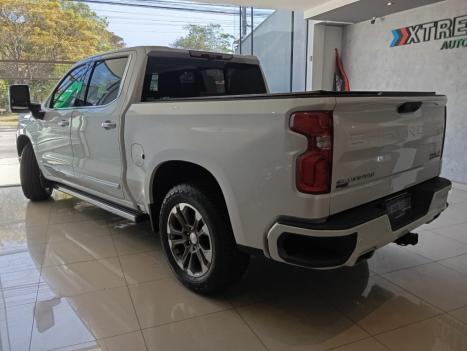 CHEVROLET Silverado 5.3 V8 1500 HIGH COUNTRY CABINE DUPLA 4X4 AUTOMTICO, Foto 2