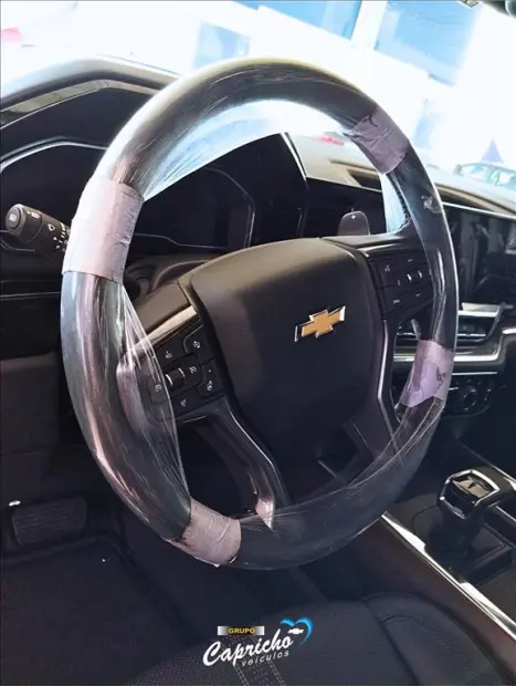 CHEVROLET Silverado 5.3 V8 1500 HIGH COUNTRY CABINE DUPLA 4X4 AUTOMTICO, Foto 5