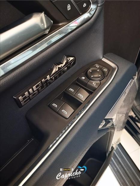 CHEVROLET Silverado 5.3 V8 1500 HIGH COUNTRY CABINE DUPLA 4X4 AUTOMTICO, Foto 15