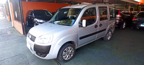 FIAT Doblo 1.8 16V 4P FLEX ESSENCE 7 LUGARES, Foto 2