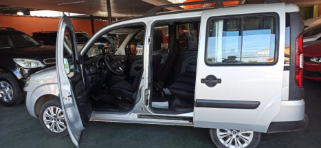 FIAT Doblo 1.8 16V 4P FLEX ESSENCE 7 LUGARES, Foto 11