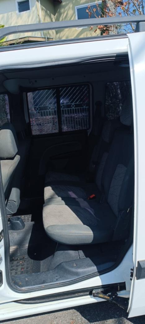 FIAT Doblo 1.8 16V 4P FLEX ESSENCE 7 LUGARES, Foto 8