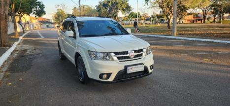 FIAT Freemont 2.4 16V 4P PRECISION AUTOMTICO 7 LUGARES, Foto 3