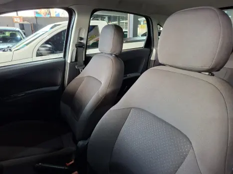 FIAT Grand Siena 1.4 4P EVO TETRAFUEL, Foto 8