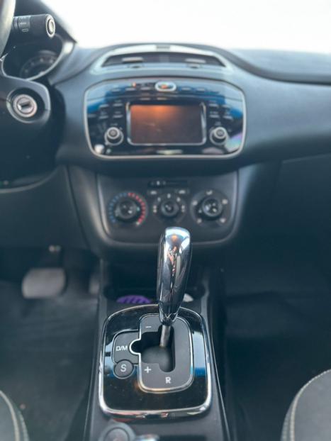 FIAT Linea 1.8 16V 4P FLEX ESSENCE DUALOGIC AUTOMATIZADO, Foto 7